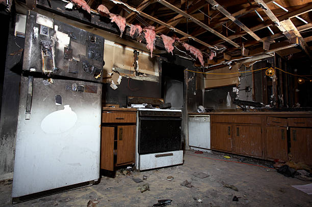Licensed Content Restoration service in Sarasota Springs, FL - Meridian Smoke Damage